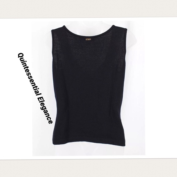 ST. JOHN Sport Knit Sleeveless Top - Picture 2 of 3